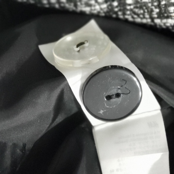 Jacket - Picture 3 of 4